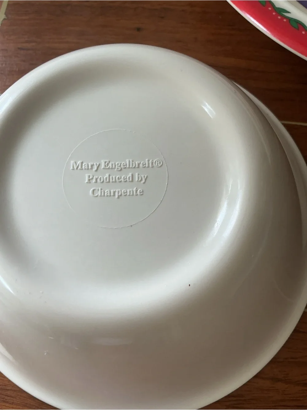Mary Engelbreit Red and Green 'Believe' Santa Plate and Bowl Set